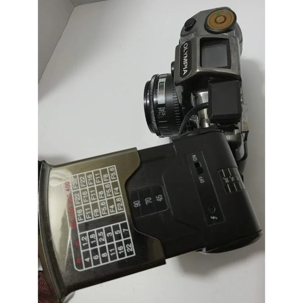 Olympia Advanced Camera EL1124 35mm Retractable Flash Untested Parts
